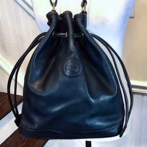 GUCCI Navy Blue Leather Drawstring Bucket Shoulder Bag Blue Suede Lining VINTAGE